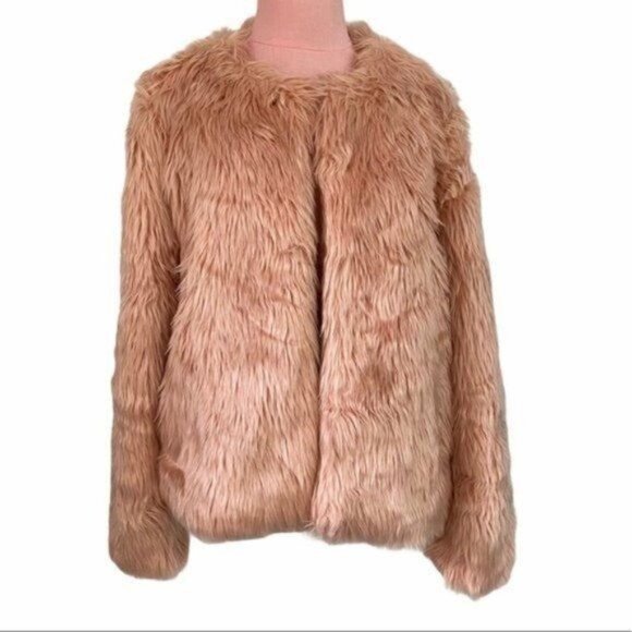Chelsea28 Faux Fur Jacket in Pink Size Medium NWT - Picture 5 of 13